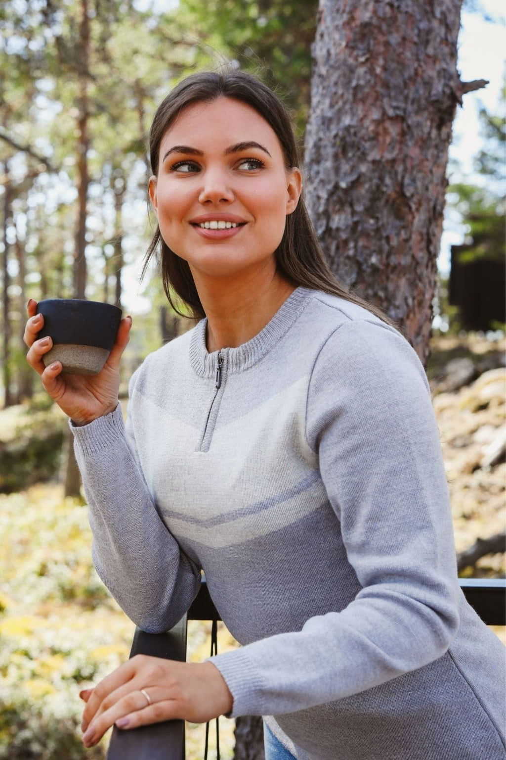 Naisten merinoneule / harmaa