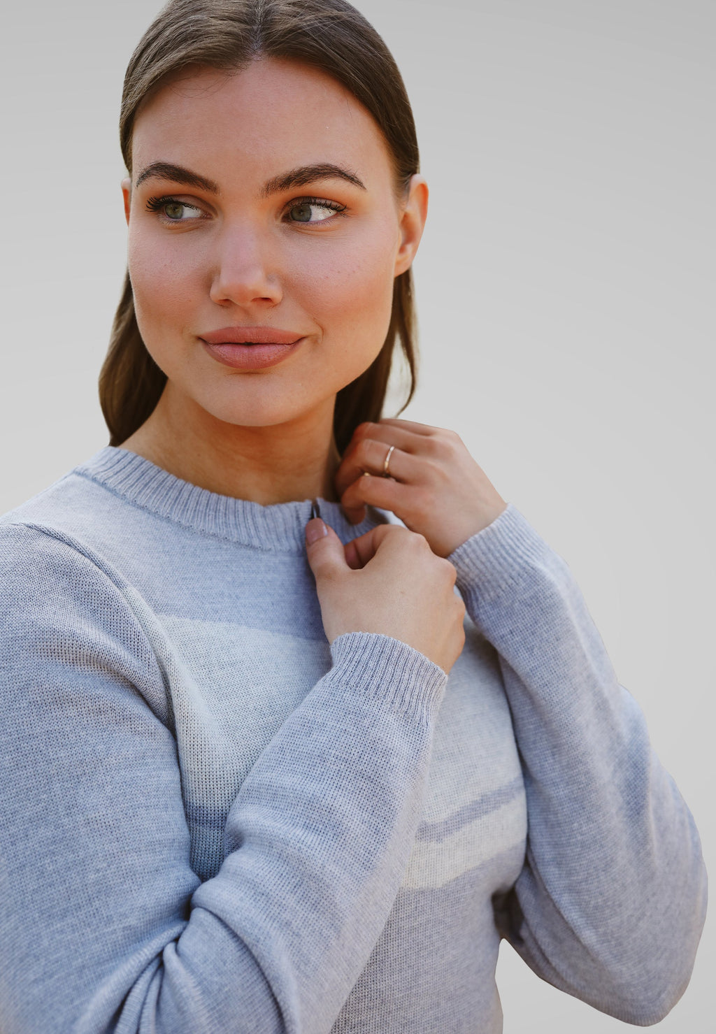 Naisten merinoneule / harmaa